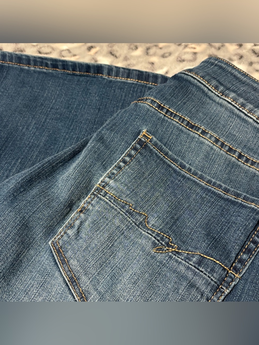 Bootcut Women's Jeans in Mid Blue Denim